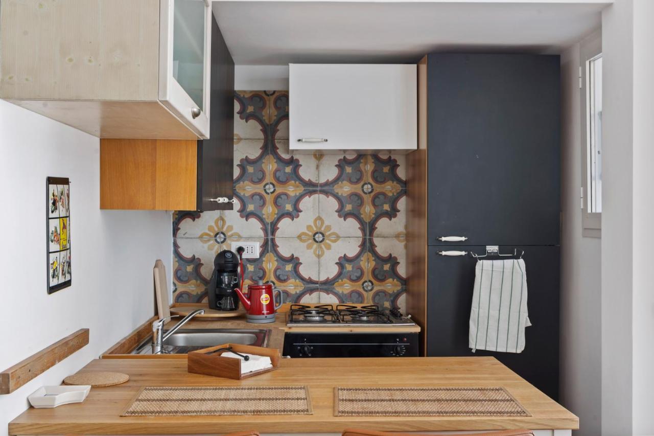 Madonella Apartment Con Terrazzo バーリ エクステリア 写真