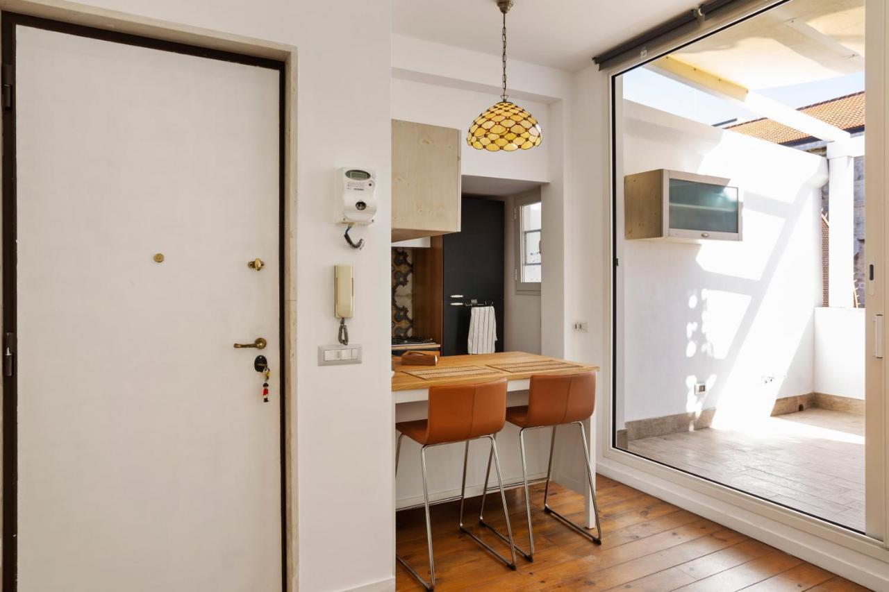 Madonella Apartment Con Terrazzo バーリ エクステリア 写真